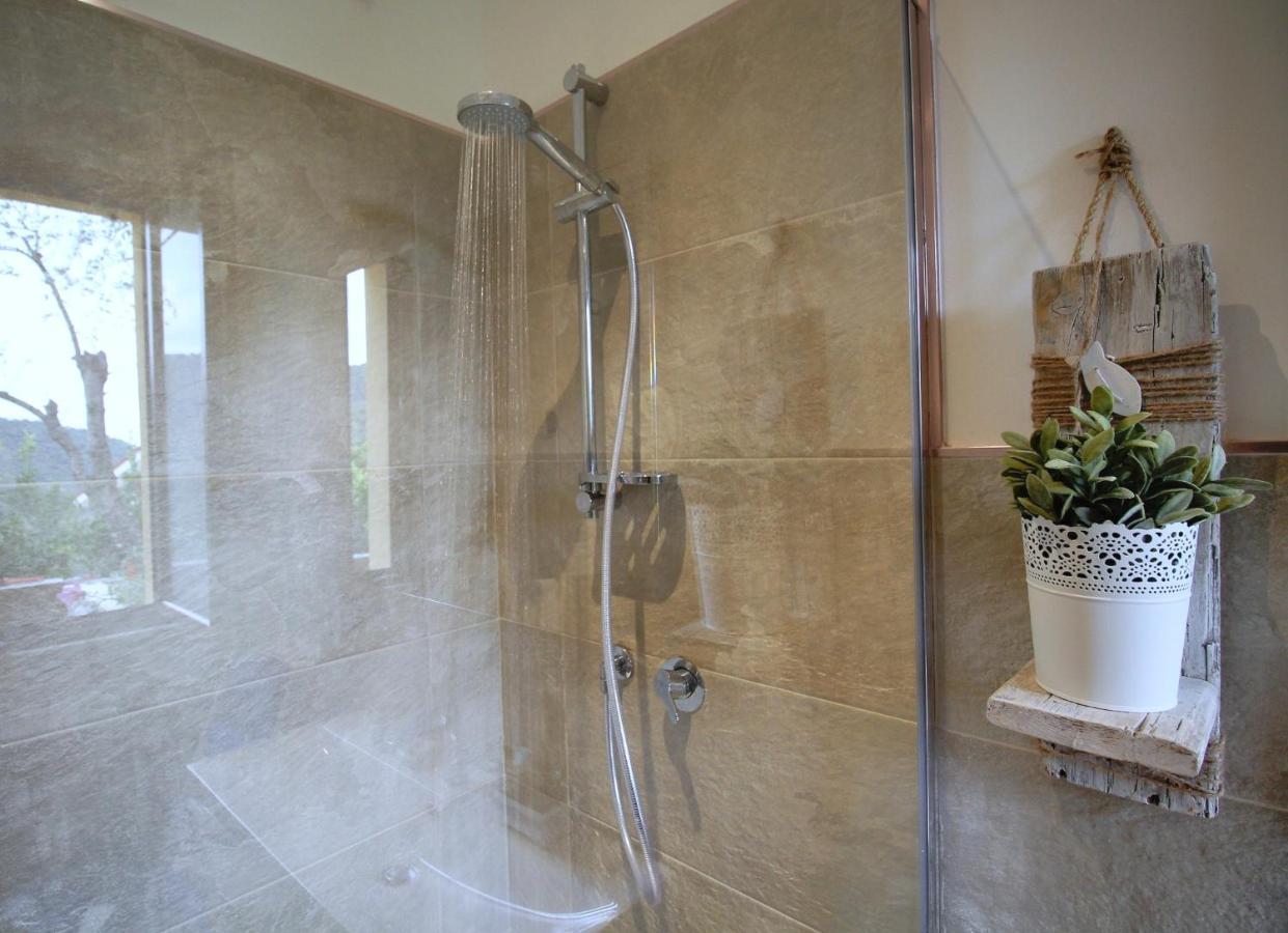 Bed and Breakfast Il Rosale A Celle Ligure Exterior foto